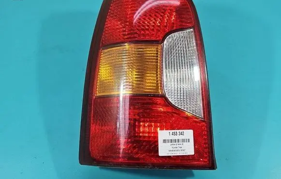 Hyundai Trajet Rear/tail lights IMPRK1453342