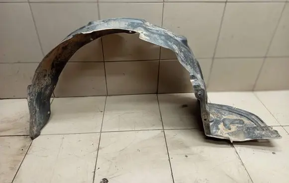 Suzuki Liana Front wheel arch liner splash guards