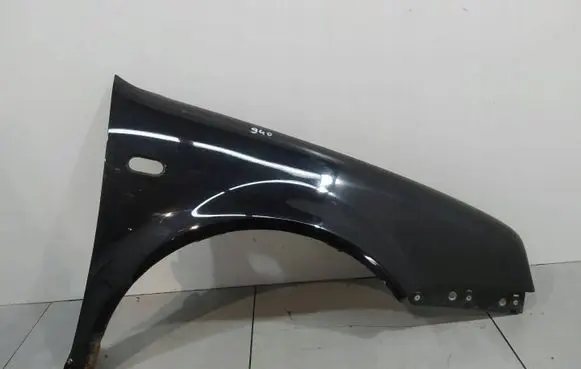 Volkswagen Golf IV Fender