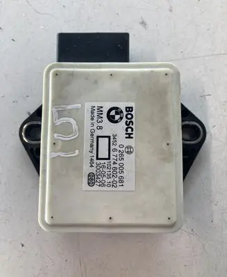 BMW 5 E60 E61 ESP acceleration yaw rate sensor 0265005681