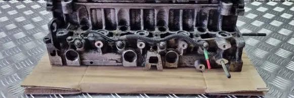Citroen Berlingo Engine head 9630377610 9634963010 1533303010884