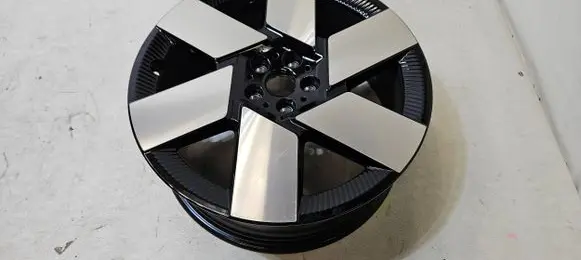 Mini Countryman U25 R20 alloy rim 5A269E4