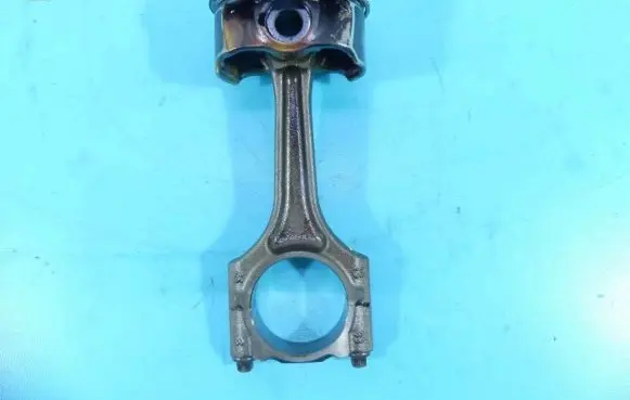 Piston
