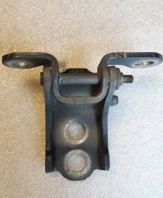 Renault Kadjar Front door upper hinge 8942R 6411R