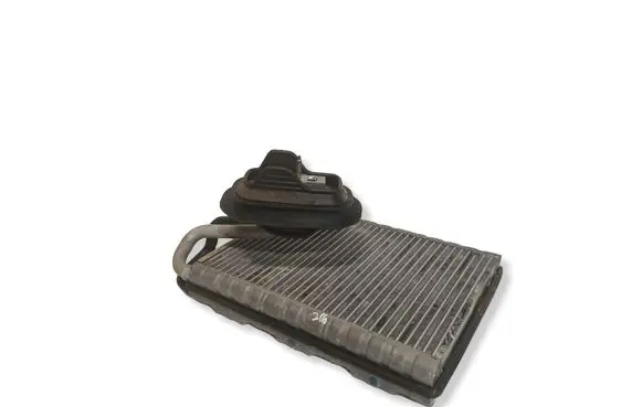 Audi A4 S4 B9 Air conditioning (A/C) radiator (interior) GG271002