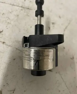 Audi A6 S6 C6 4F Headlight level adjustment motor 