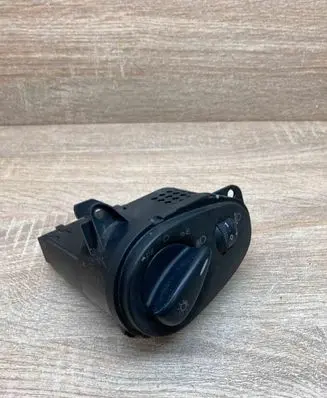 Ford Focus Light switch 98AG13A024CH