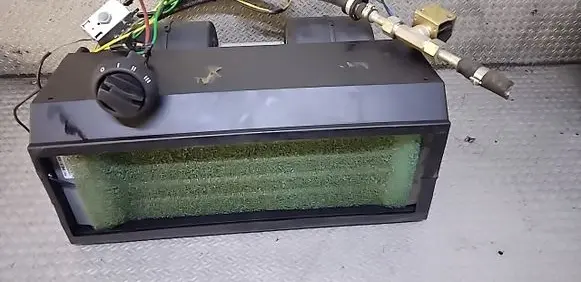 Air conditioning (A/C) radiator (interior)