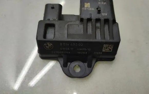 BMW 5 F10 F11 Glow plug pre-heat relay 8519472