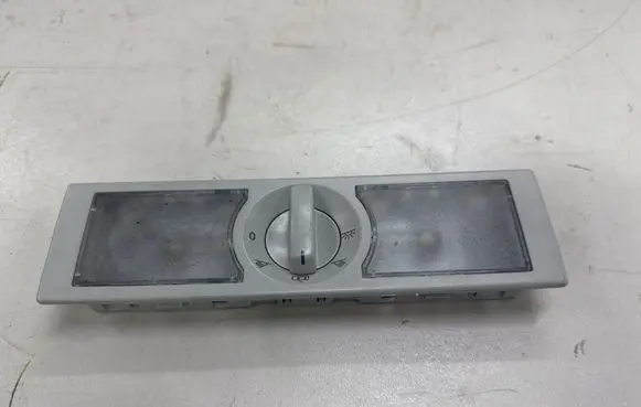 Volkswagen Jetta VI Rear seat light 6Q0947291B