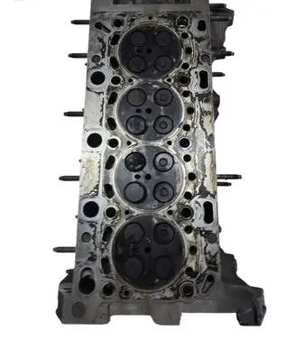 Nissan Qashqai Engine head 