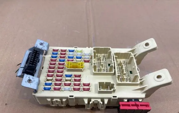 KIA Picanto Power management control unit 919501Y554 1013913006 1Y5541309130367