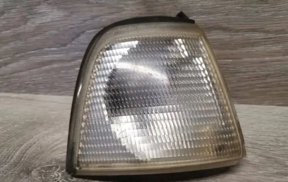 Audi 80 90 S2 B4 Front indicator light 5A0953050A 1305230917