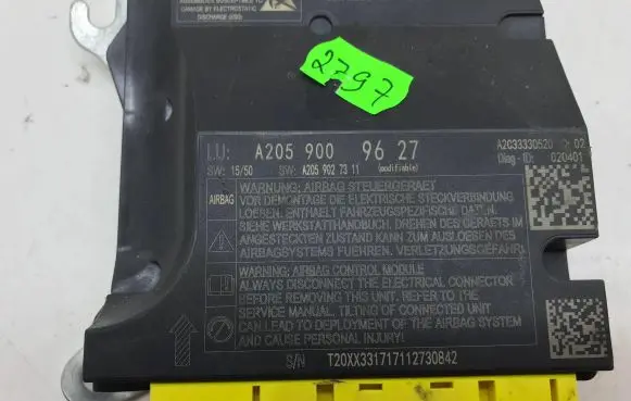Mercedes-Benz C W205 Airbag control unit/module A2059009627 A2033330520 A2059027311
