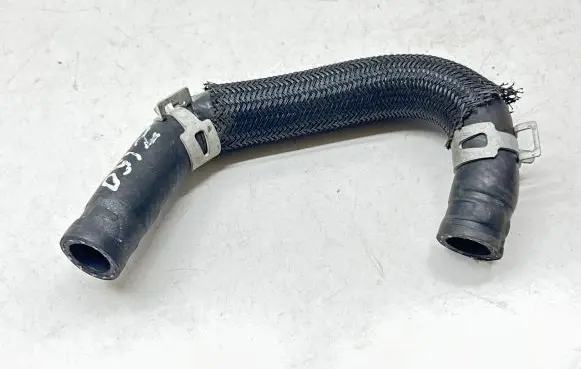 Toyota Land Cruiser (J150) Engine coolant pipe/hose