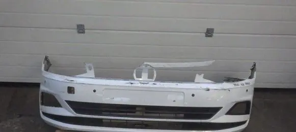 Volkswagen Polo V 6R Front bumper