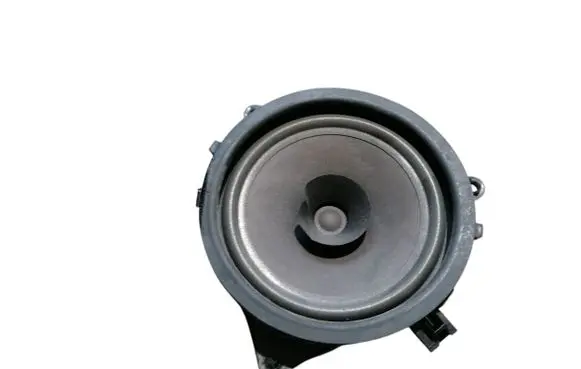 Volvo XC70 Rear door speaker 30679498
