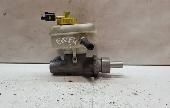 Volkswagen Golf IV Master brake cylinder 21027099