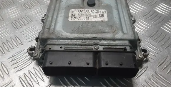 Mercedes-Benz ML W164 Engine control unit/module A6421501779 0281012015