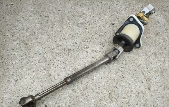 Mercedes-Benz GL X166 Steering column universal joint A1664600510 13040901