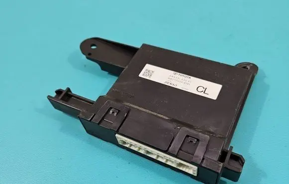 Toyota Corolla E210 E21 Central body control module 88650-02L41 IMPRK1452298