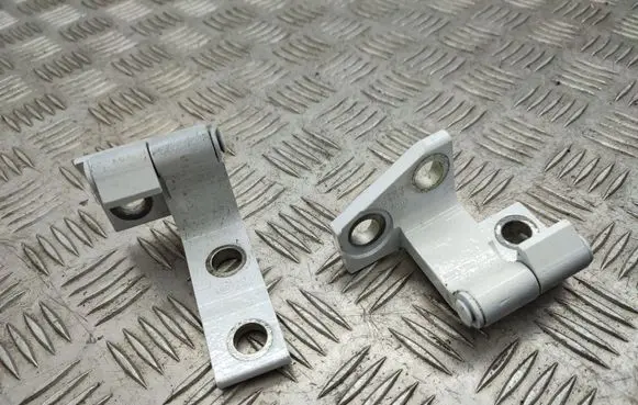 Lexus RX 450H Rear door upper hinge