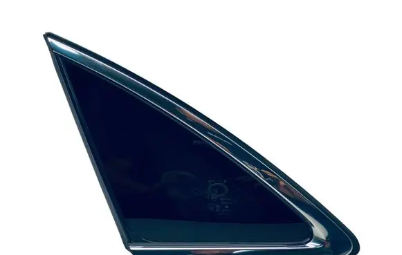 Infiniti FX Rear side window 833011CA0A