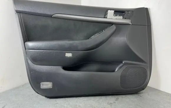 Toyota Avensis T250 Front door card panel trim 30720000