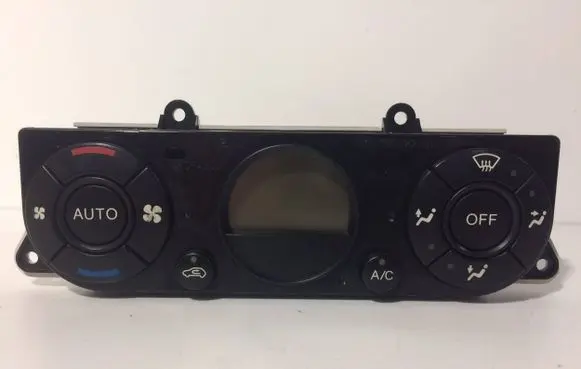 Ford Mondeo Mk III Climate control unit 1S7H18C612AF CD132EATC WXXA47923