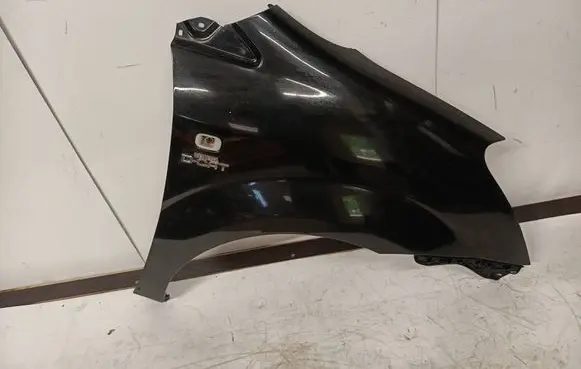 Toyota Corolla Verso AR10 Fender 538120F010