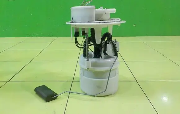 Peugeot 308 In-tank fuel pump 17AB13