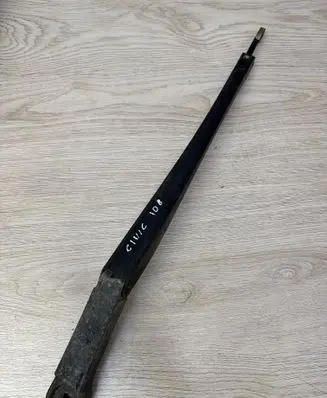 Honda Civic Front wiper blade arm Q7293