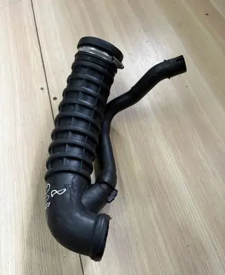 Mini One - Cooper Coupe R56 Air intake hose/pipe 55578402