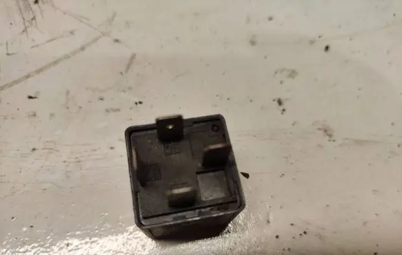 Audi A4 S4 B5 8D Other relay 8D0951253A