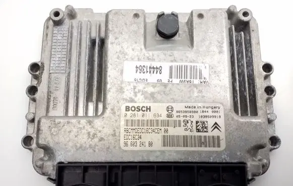 Peugeot 307 Engine control unit/module 9660324180