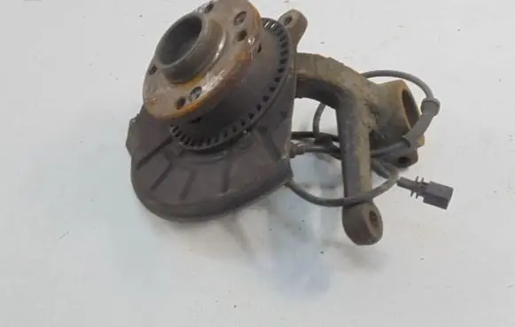Skoda Felicia II Front wheel hub spindle knuckle 