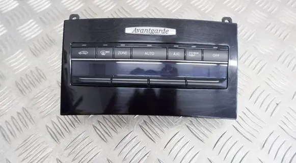 Mercedes-Benz E W212 Climate control unit A2129009109