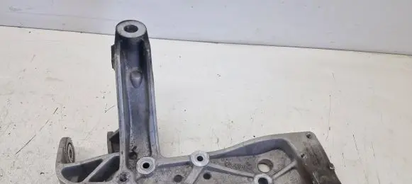 Volkswagen Golf VI Front lower control arm/wishbone 1K0199296E