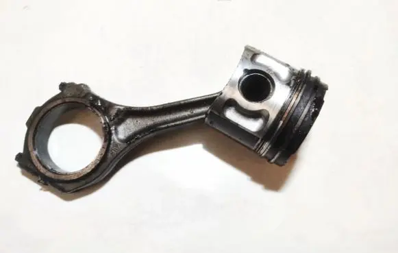 Audi A4 S4 B5 8D Piston with connecting rod 059F