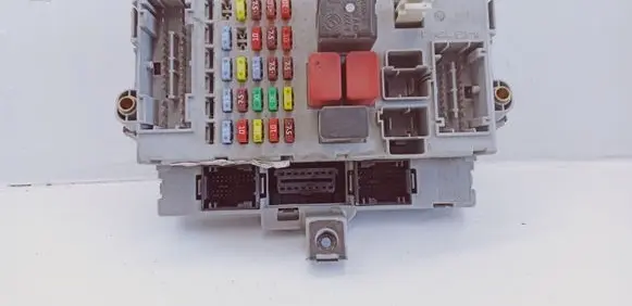 Fiat Doblo Fuse module 501209910010 5KFF62K9H