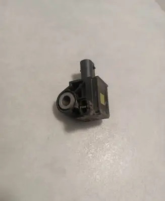 BMW X5 F15 Airbag deployment crash/impact sensor 9196043