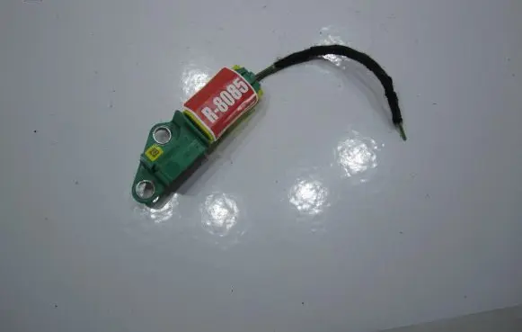 Audi A6 S6 C6 4F Airbag deployment crash/impact sensor 1K0909606C 5WK43544