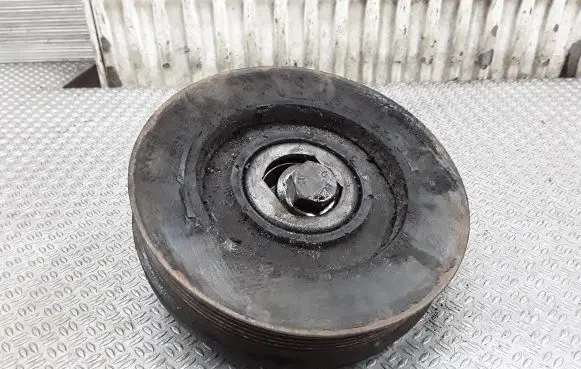 Renault Scenic II - Grand scenic II Crankshaft pulley
