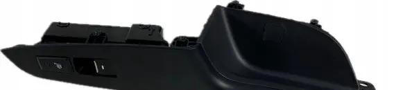 Hyundai Tucson TL Quarter vent window switch 93580-D3100