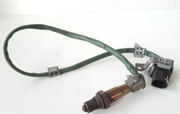 Mercedes-Benz E W212 Lambda probe sensor 0075420218 0281004133
