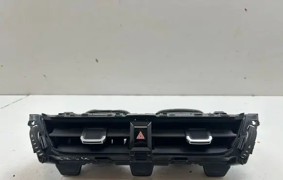 Dash center air vent grill