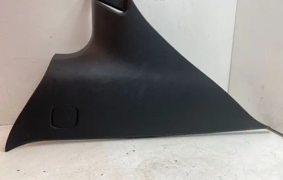 Subaru WRX STI (D)pillar trim (top) 94013FJ010