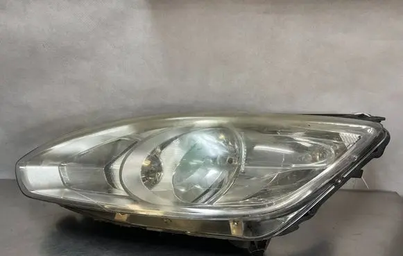 Ford C-MAX II Headlight/headlamp AM5113W030AEAA