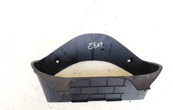 Volvo V50 Dashboard trim 8687453