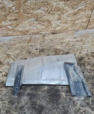 Mercedes-Benz E W211 Rear bumper corner part panel trim